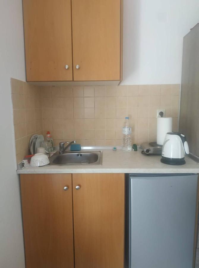 Spiros Apartments Livadia  Ngoại thất bức ảnh