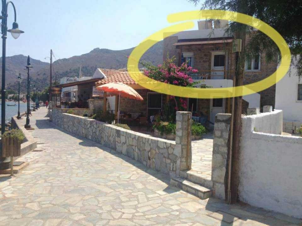 Spiros Apartments Livadia  Ngoại thất bức ảnh