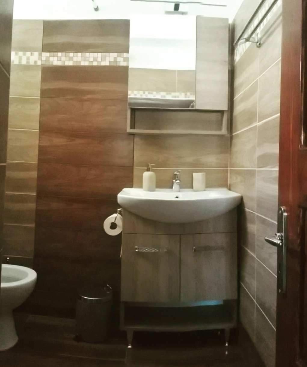 Spiros Apartments Livadia  Ngoại thất bức ảnh